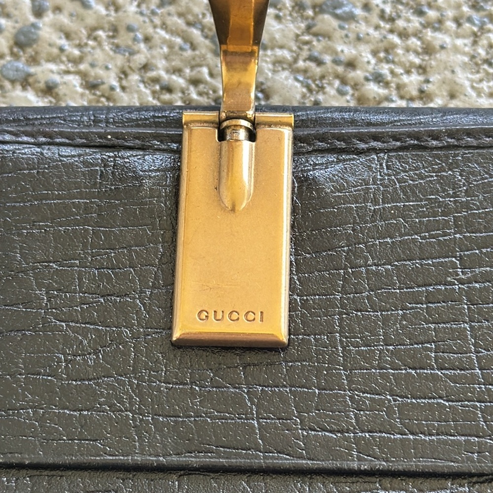 GUCCI black leather gold hardware bifold square wallet - Picture 9 of 13